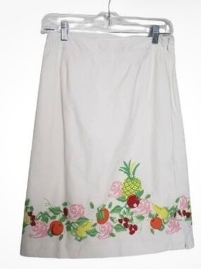 Pendleton White Cotton Skirt Size 12 Fruit Floral Border Print Vintage Style